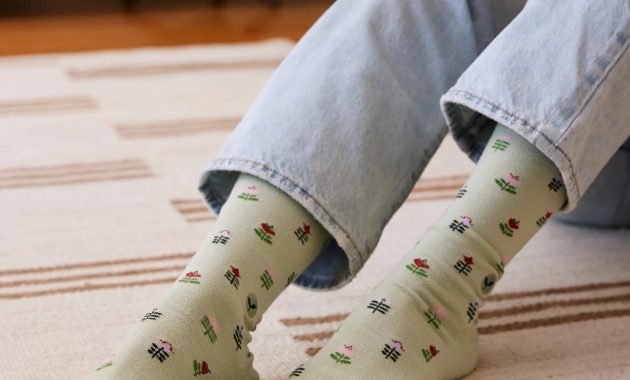 Socks that plant trees